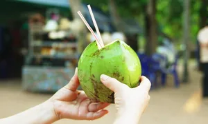 5 lợi ích của nước dừa với sức khỏe