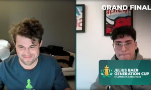 Carlsen thí tốt liên tiếp, đả bại Firouzja